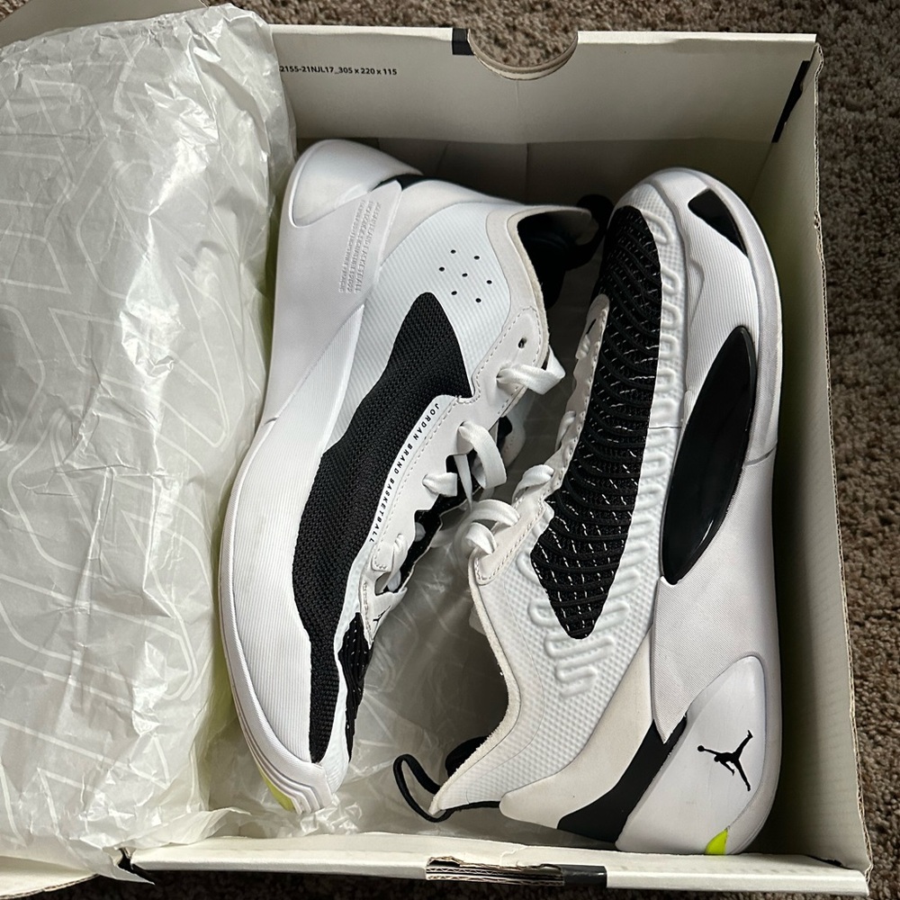Jordan Luka 1 REVERSE ORCA basketball shoes, men’s size 8